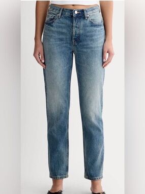 Everlane 90s Curvy Cheeky Jean - Vintage Mid Blue